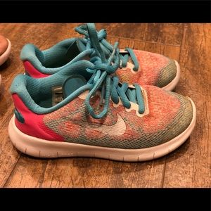 Girls Nike size 12 tennis shoes sneakers